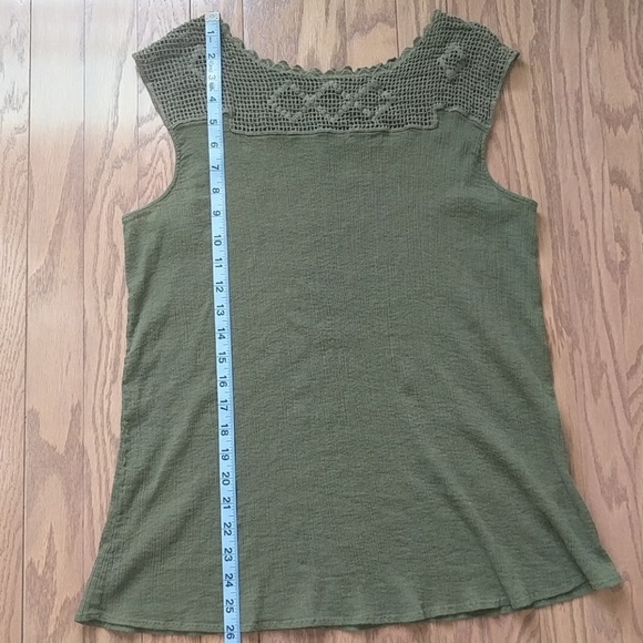 π3/$15 Chaps crochet textured blouse Large - Picture 7 of 8